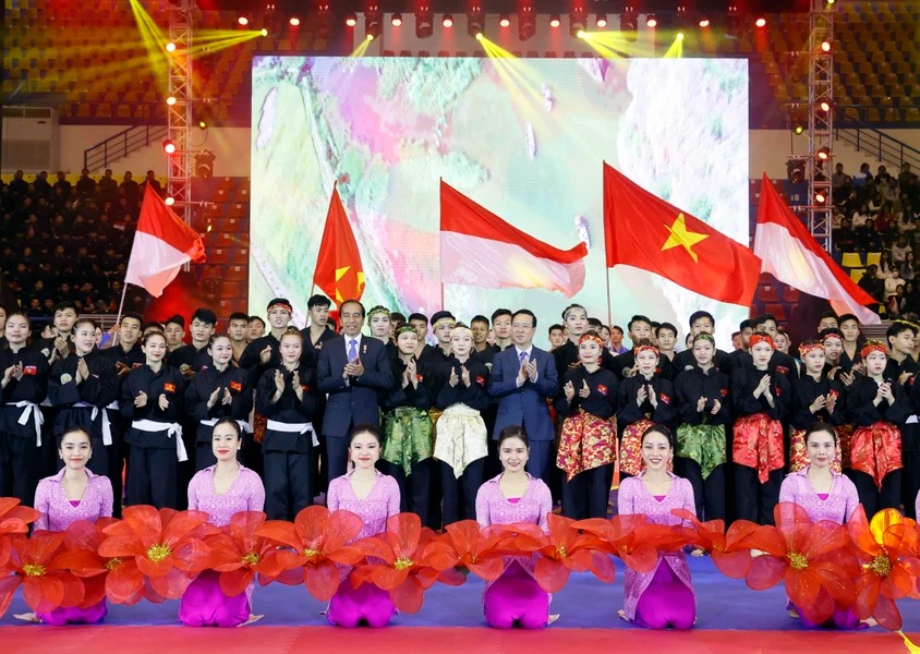 Les présidents du Vietnam et de l Indonésie au programme d arts martiaux d arts martiaux