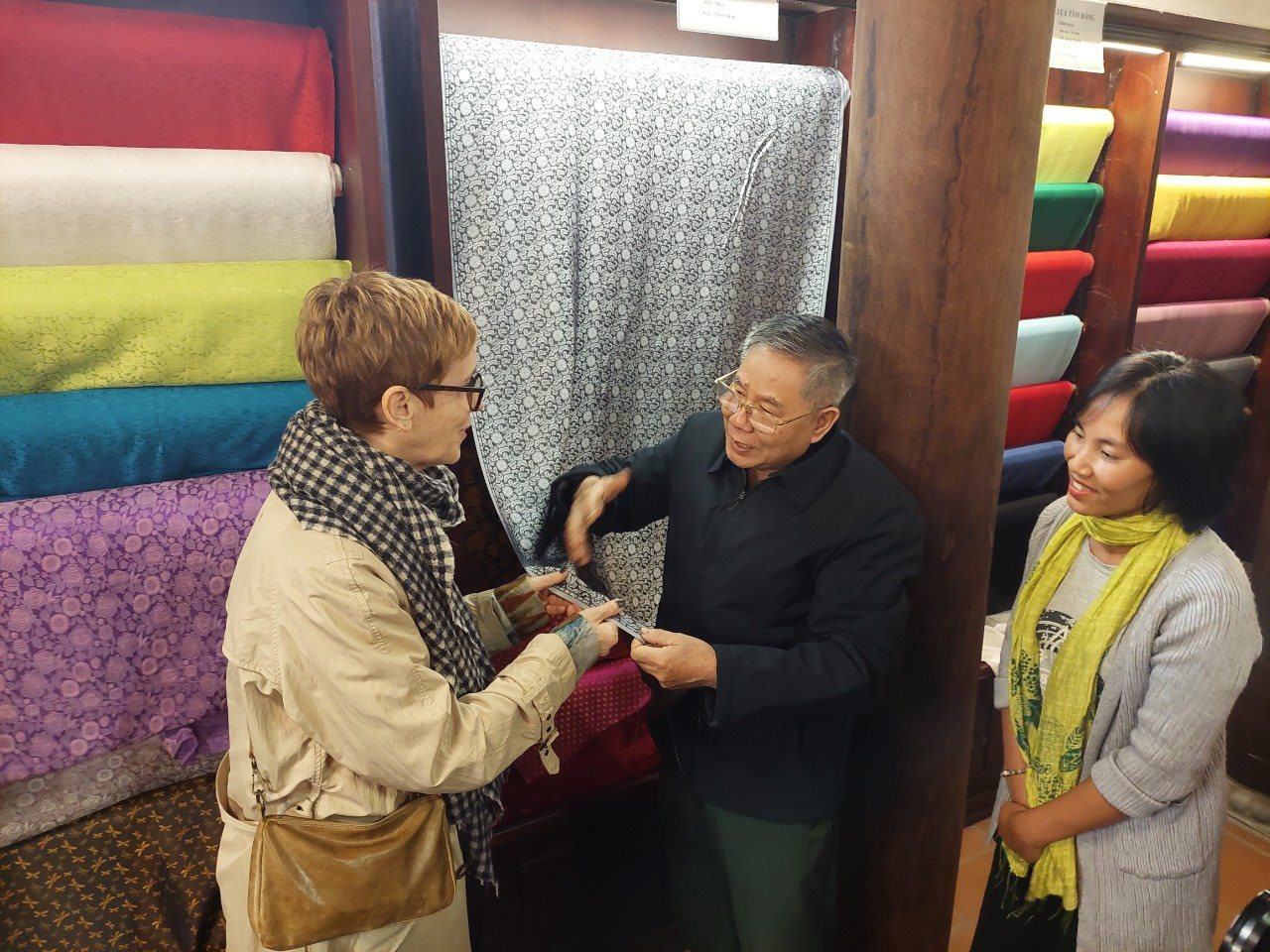 Les produits artisanaux de Hanoï à la conquête du monde