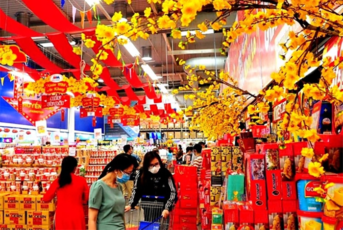 Assurer l’approvisionnement suffisant en marchandises et stabiliser les prix pour le Têt