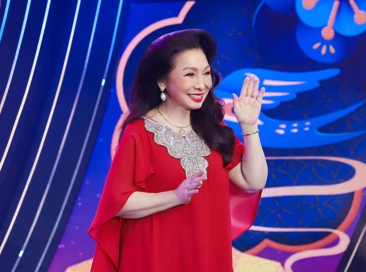 L Artiste du Peuple Bach Tuyet dans la liste des 50 femmes asiatiques les plus influentes