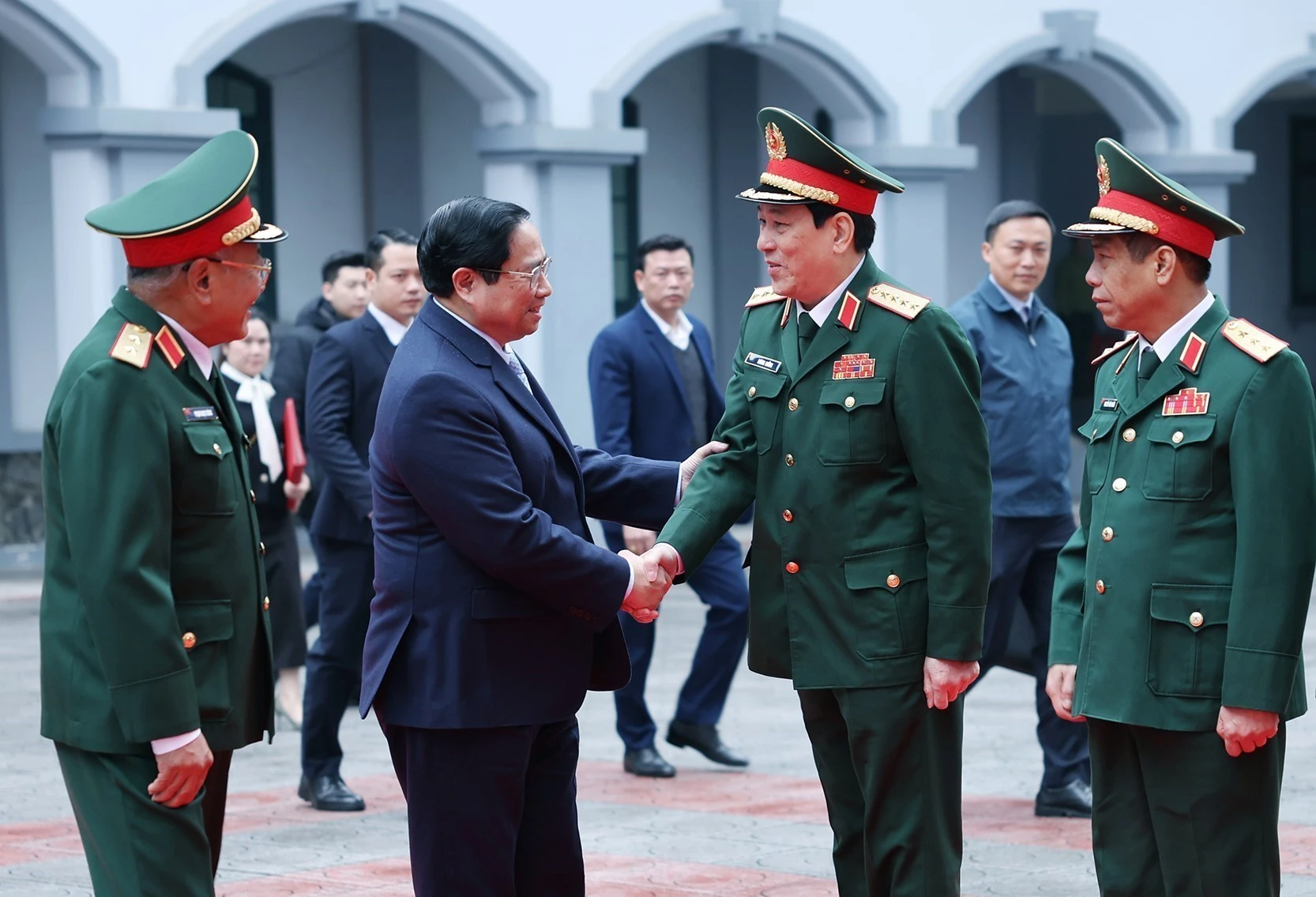 Le Premier ministre formule ses vœux du Têt aux forces de renseignement de la défense