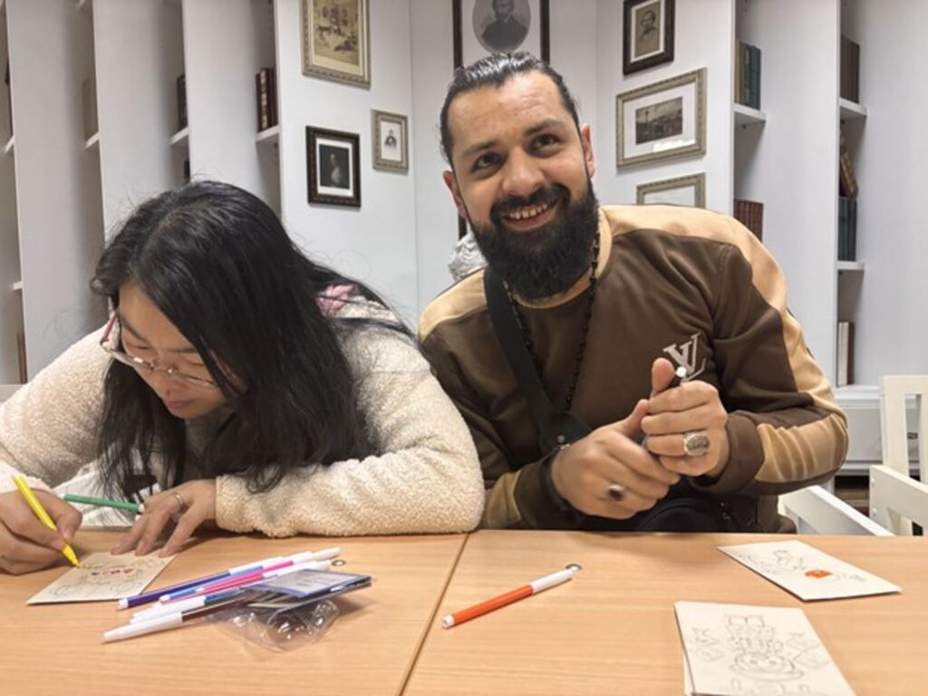 Des étudiants russes s’intéressent à la culture vietnamienne du Têt