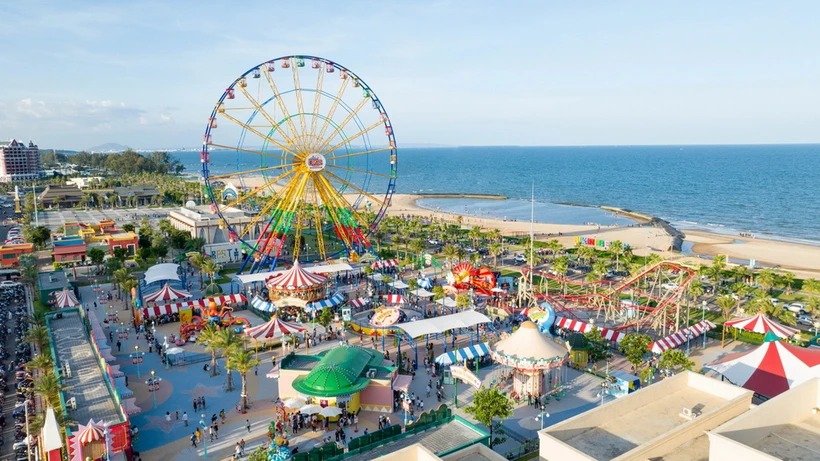 Têt 2024 ouverture du festival Vibe Fest à Binh Thuan