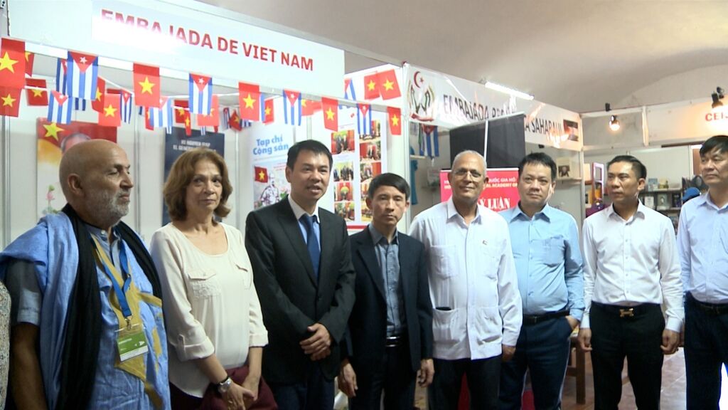 Le Vietnam à la Foire internationale du livre de La Havane