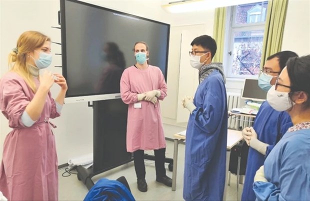 La coopération internationale stimule la croissance du secteur de la santé à Hô Chi Minh-Ville