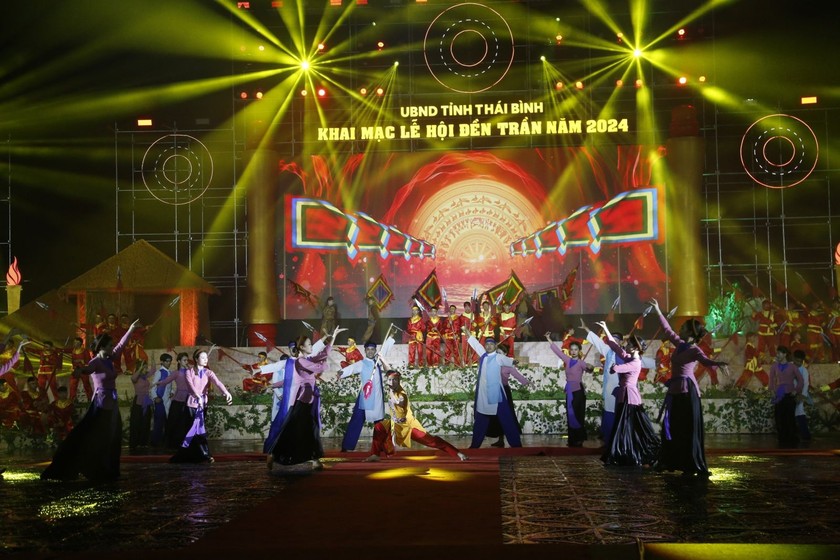 Ouverture de la fête du temple des rois Trân à Thai Binh 2024