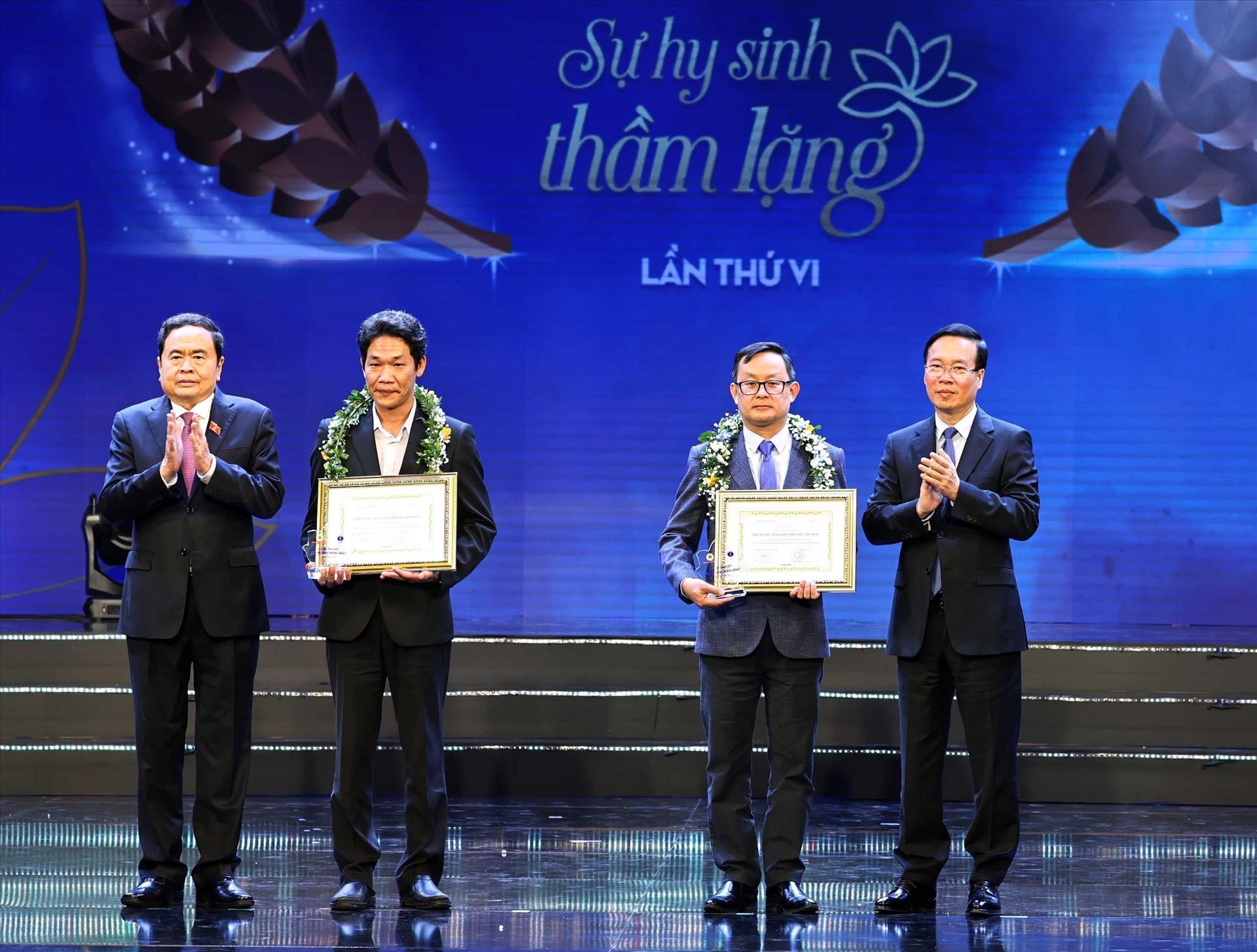 Le président Vo Van Thuong salue les contributions de la santé vietnamienne