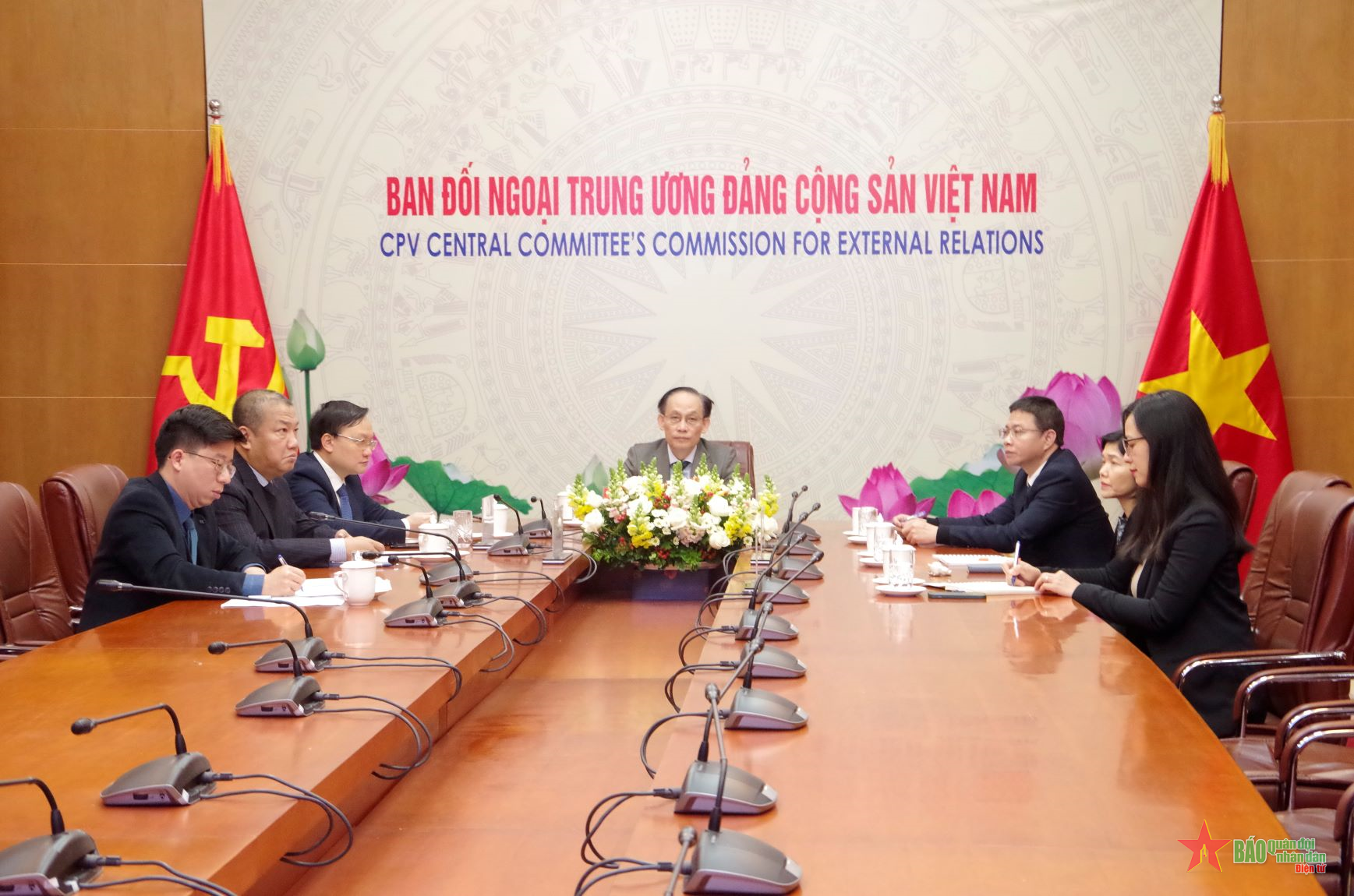 Vietnam-Cuba entretien en ligne entre de responsables du Parti communiste