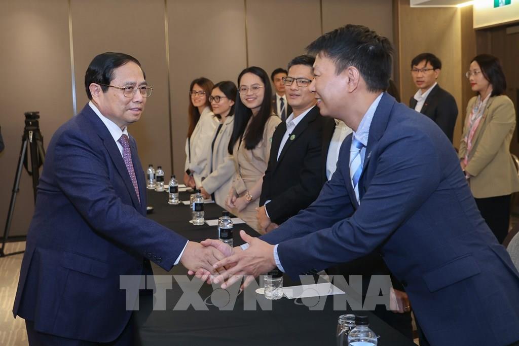 Le PM rencontre des scientifiques vietnamiens et des entrepreneurs néo-zélandais