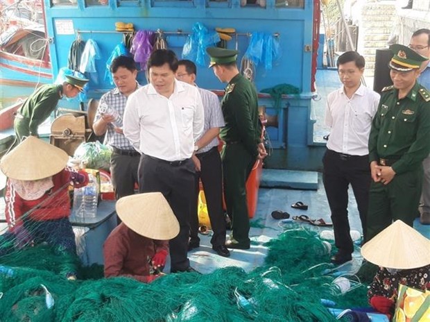 Quang Ngai renforce ses mesures contre la pêche INN