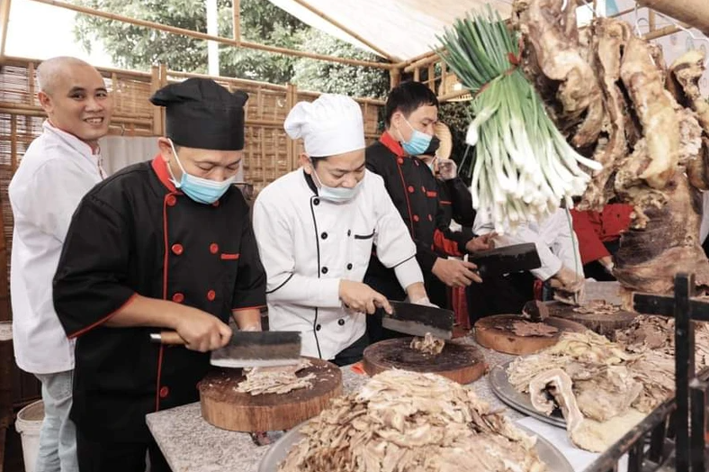 65 artisans et chefs experts réunis au Festival du Pho 2024