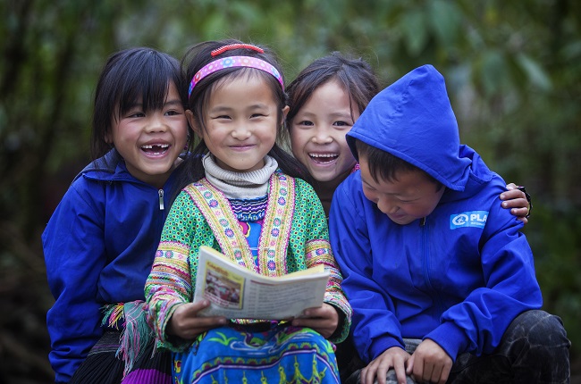 Améliorer la qualité de l éducation pour les enfants des minorités ethniques et les enfants handicapés