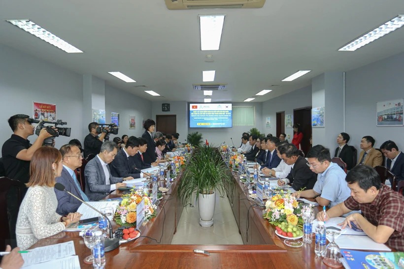 La République de Corée veut coopérer et investir dans l Hôpital central de Huê