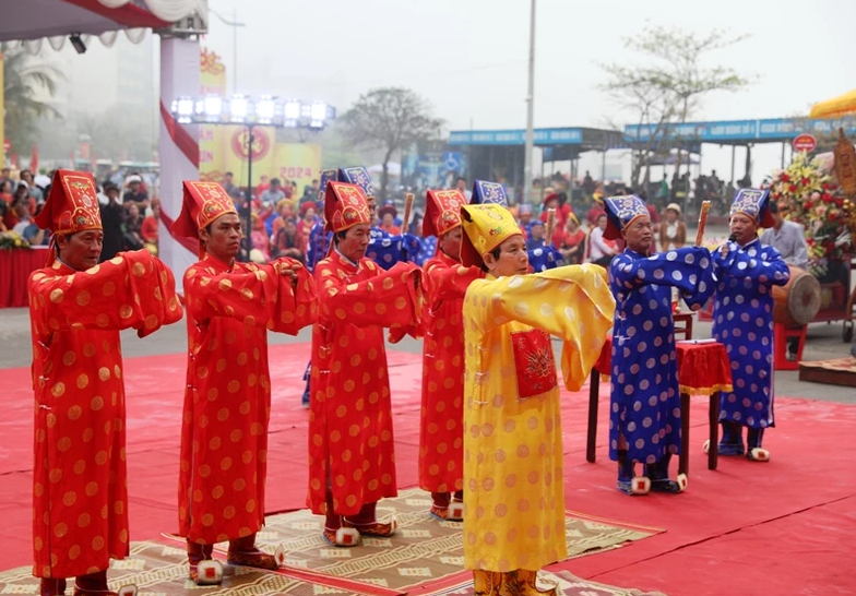 Festival de bénédiction du Temple Doc Cuoc à Sam Son