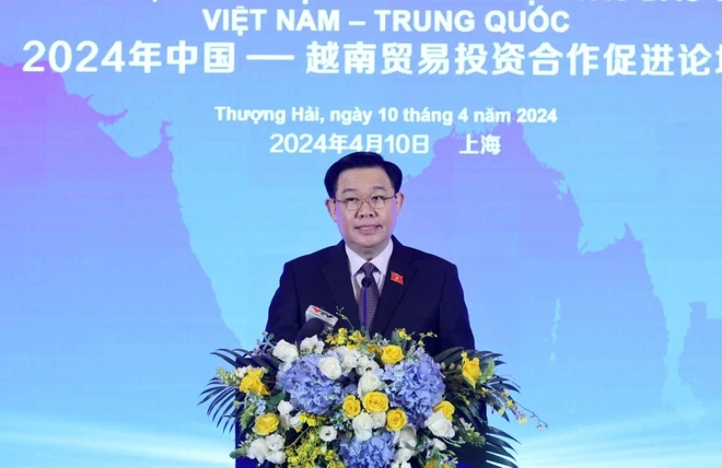 Forum politique et juridique pour promouvoir la coopération d’investissement et de commerce Vietnam-Chine