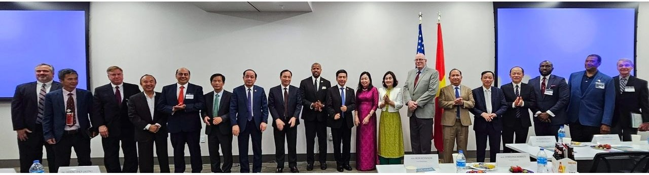 Élargir la coopération entre les localités vietnamiennes et les partenaires américains