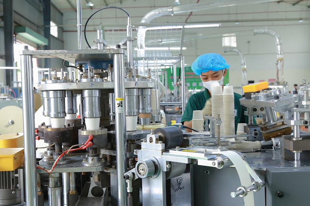 Avril l indice PMI supérieur à 50 points grâce à la forte hausse du nombre de commandes