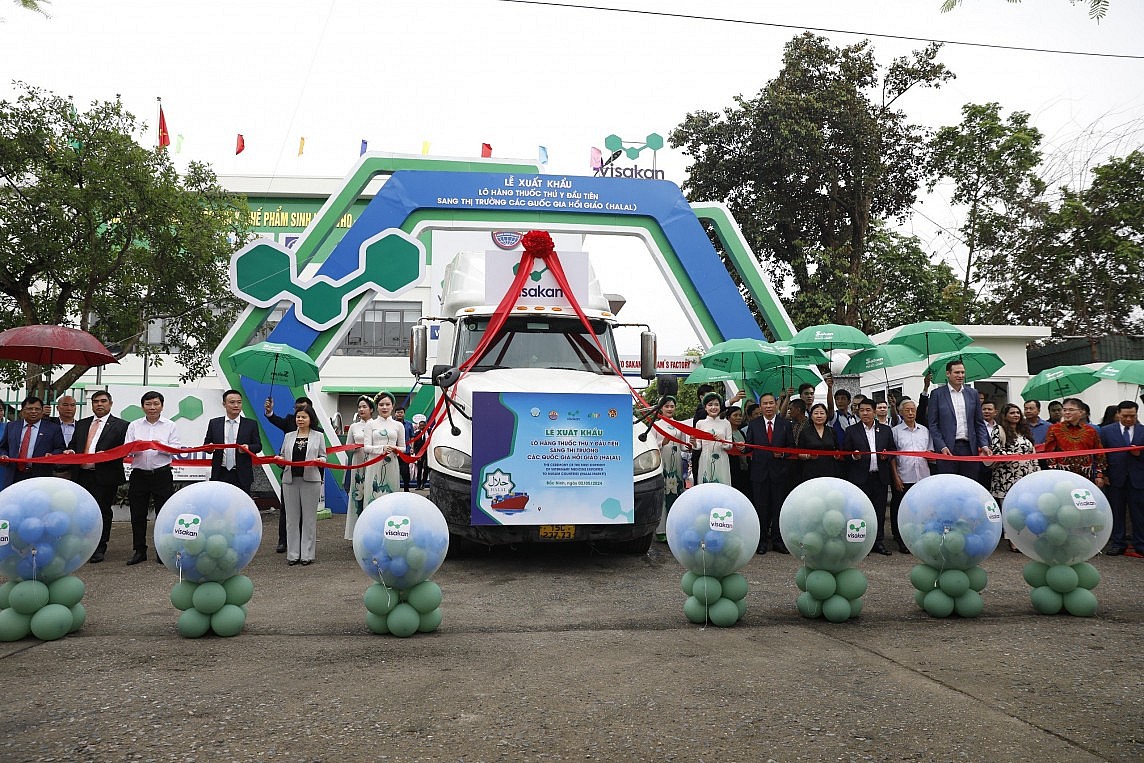 Bac Ninh Exportation d un lot de médicaments vétérinaires vers le marché Halal