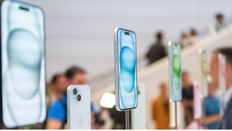 Quatre mois plus de 18,4 milliards de dollars d’exportation de téléphones et  composants