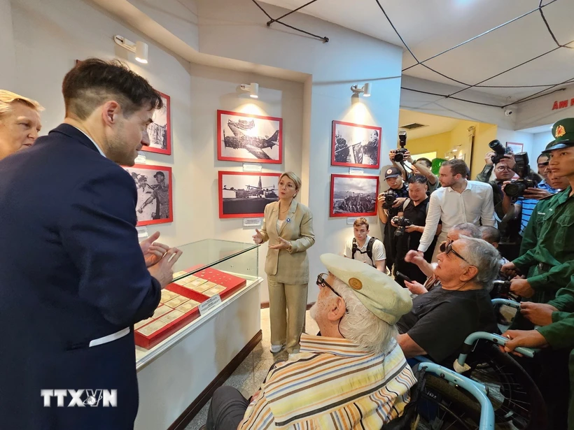 La coopération Vietnam-France vise à promouvoir le développement de Diên Biên