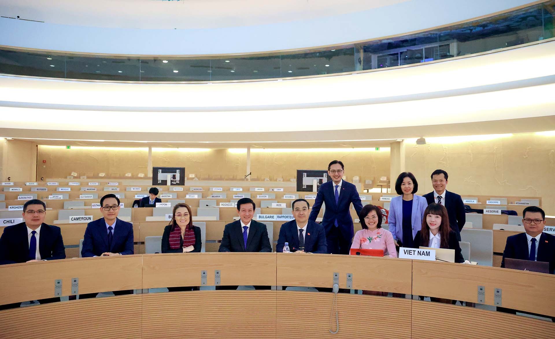 Promotion des droits de l homme la communauté internationale apprécie hautement les réalisations du Vietnam