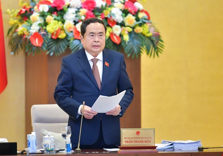 Le Comité permanent soumettra pour approbation le document d adhésion au CPTTP du Royaume-Uni