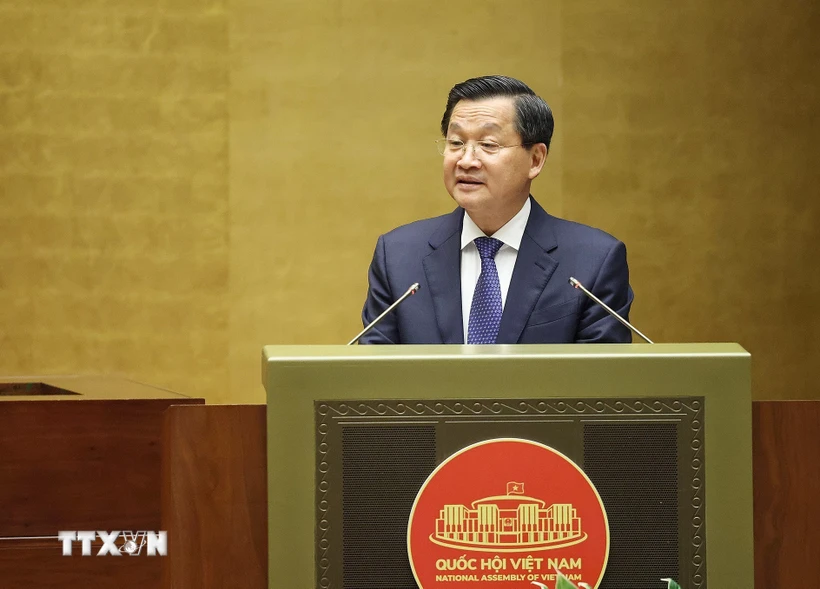 S efforcer de réaliser au mieux les objectifs de développement socio-économique de 2024