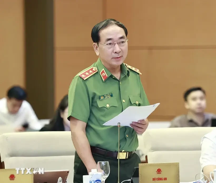 Le général de corps d armée Tran Quoc To chargé de diriger le ministère de la Sécurité publique