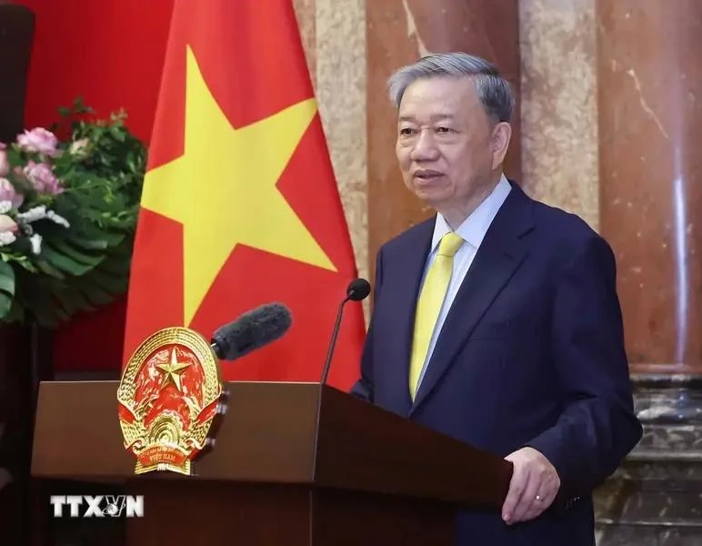 Félicitations au président du Vietnam et au président de l’Assemblée nationale