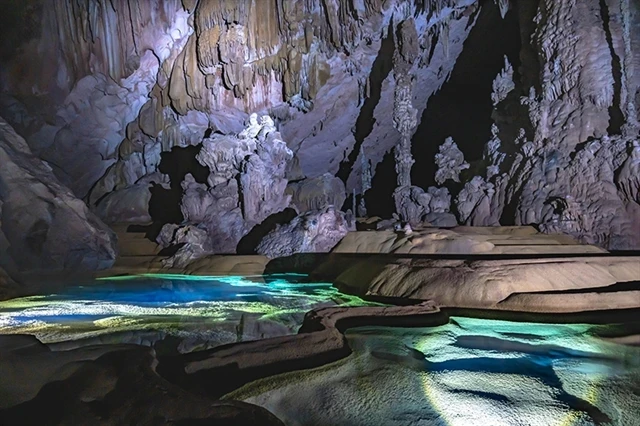Le centre touristique de Phong Nha-Ke Bang appelle à davantage d investissements dans de nouvelles destinations
