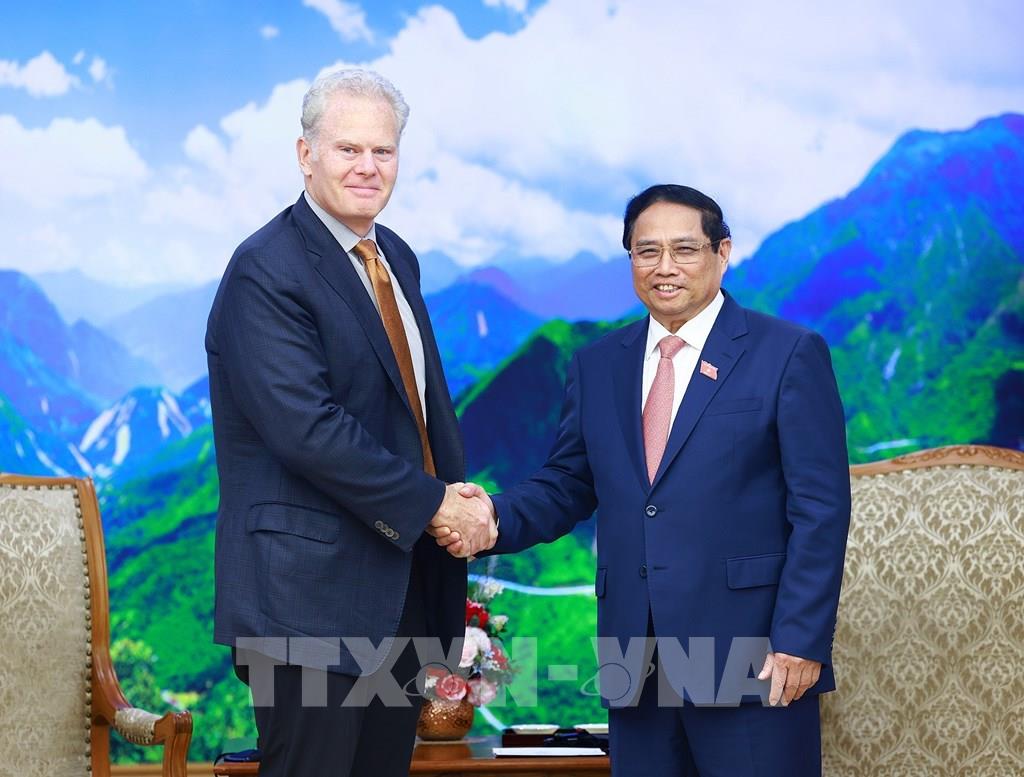 Le Premier ministre Pham Minh Chinh reçoit le PDG de FedEx Express
