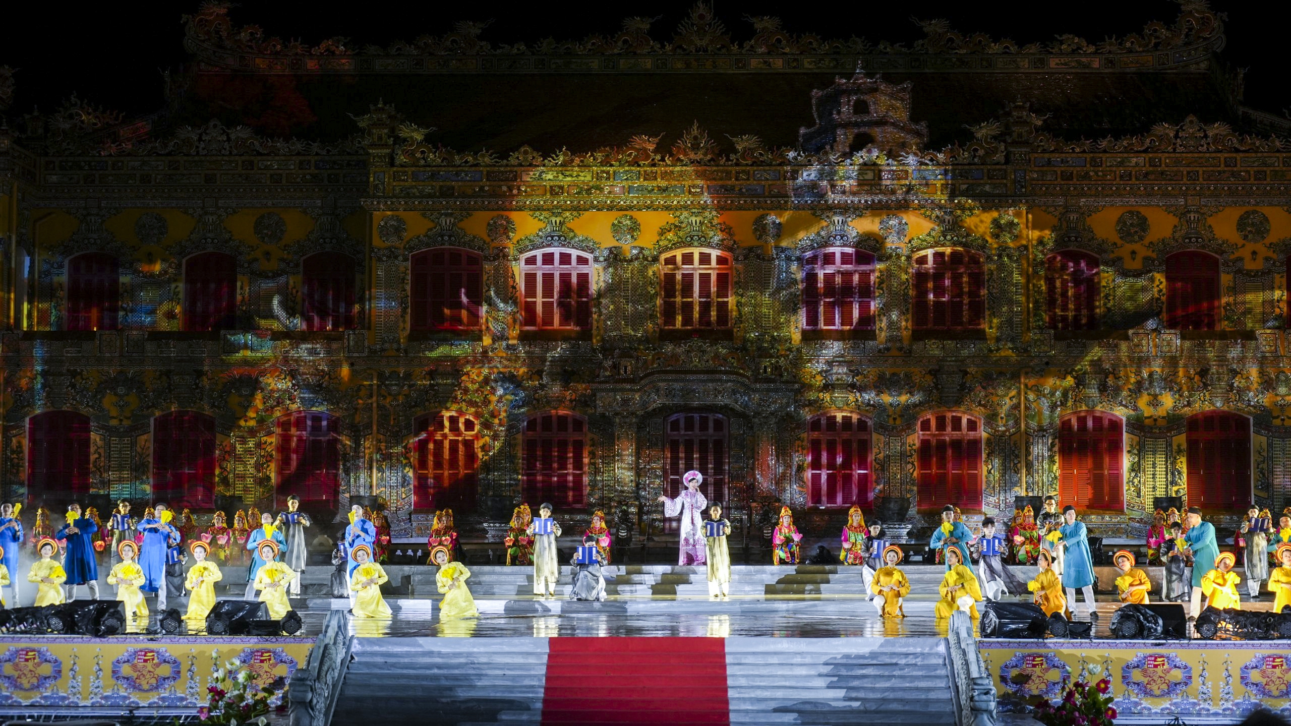 Ouverture de la semaine du Festival international des arts de Huê 2024