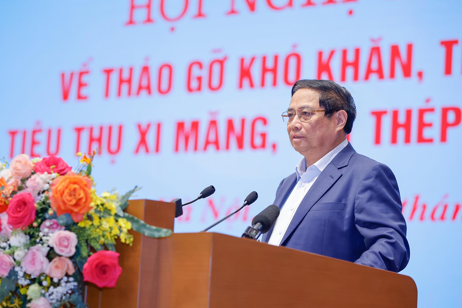 Le PM ordonne la restructuration de l industrie des matériaux de construction