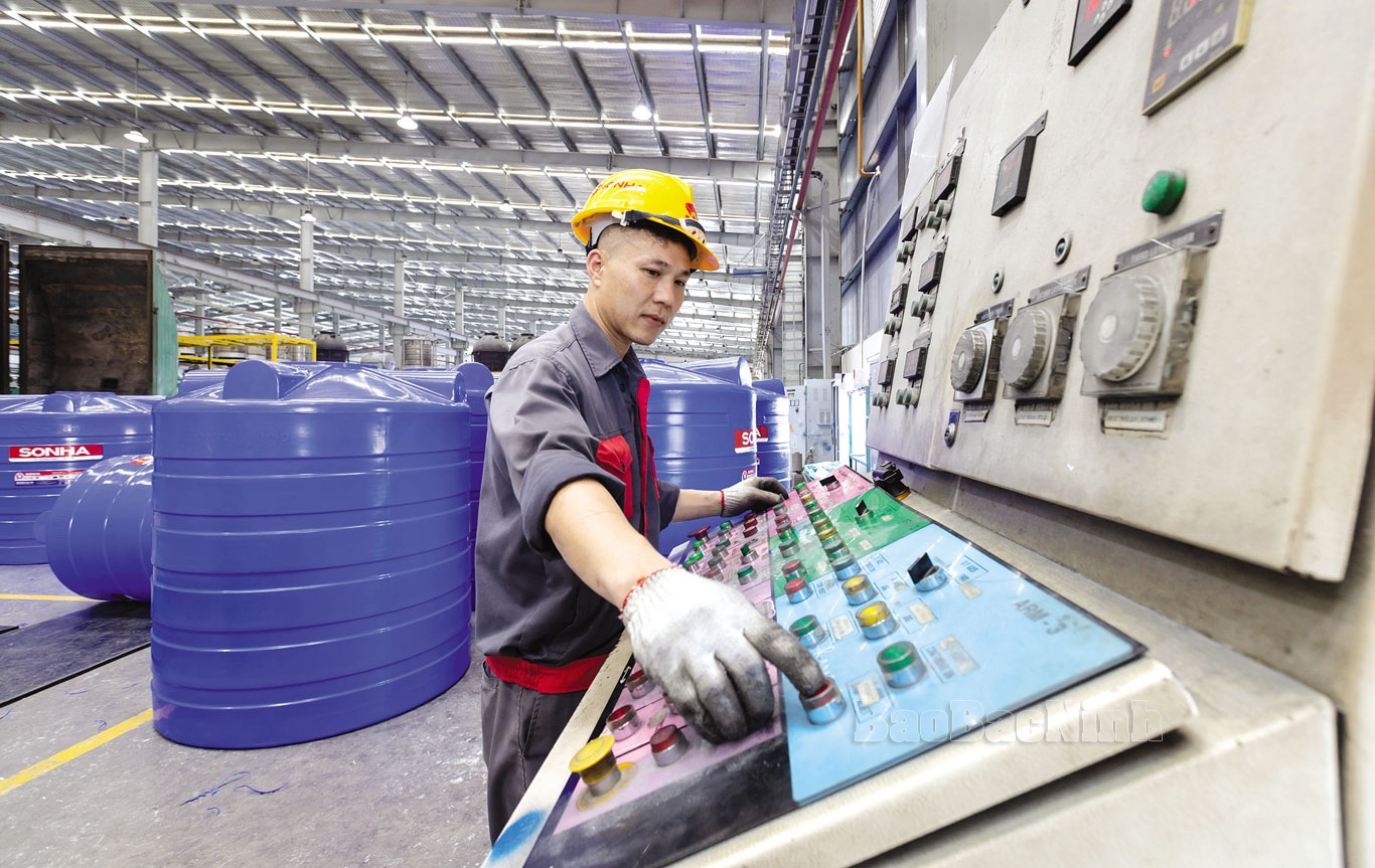 Maintenir une politique budgétaire proactive, flexible et efficace