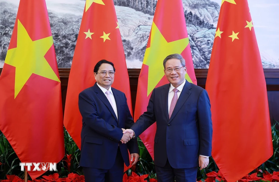 Le Premier ministre Pham Minh Chinh s’entretient avec son homologue chinois Li Qiang