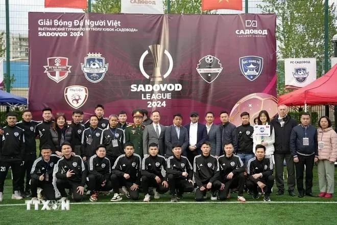 Début du tournoi de football vietnamien en Russie
