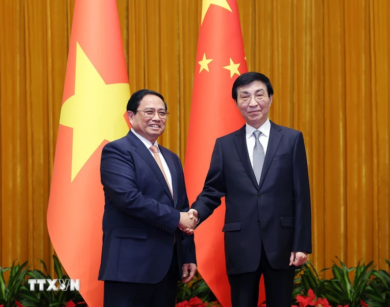 Le Premier ministre Pham Minh Chinh rencontre le président du Comité national de la CCPPC