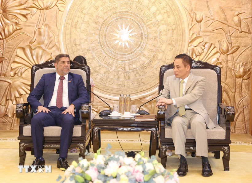 Un responsable du PCV réaffirme ses liens étroits avec le Parti au pouvoir en République dominicaine