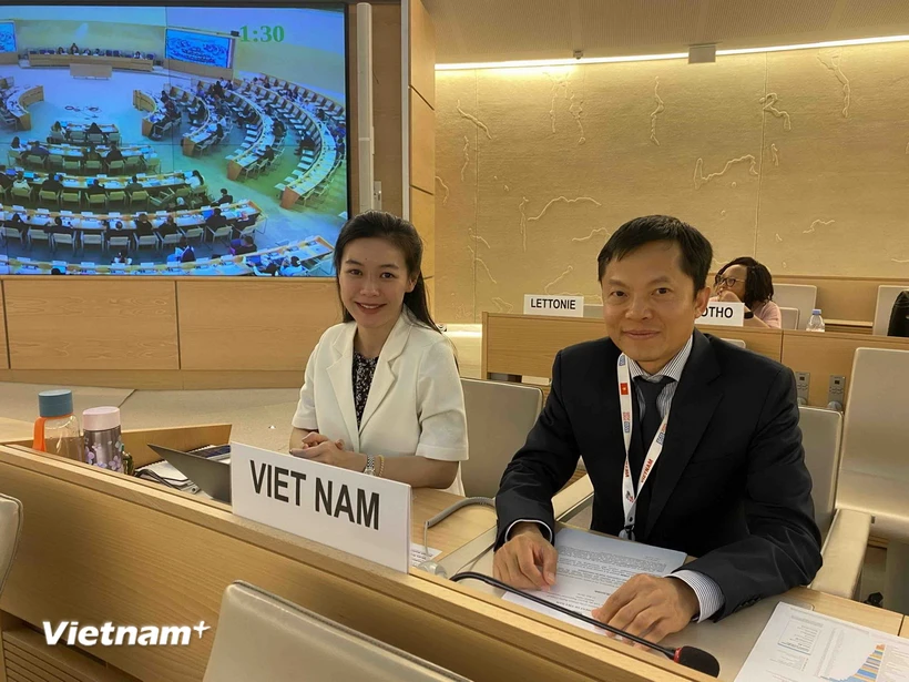Le Vietnam priorise l’égalité d’accès à la technologie numérique pour tous