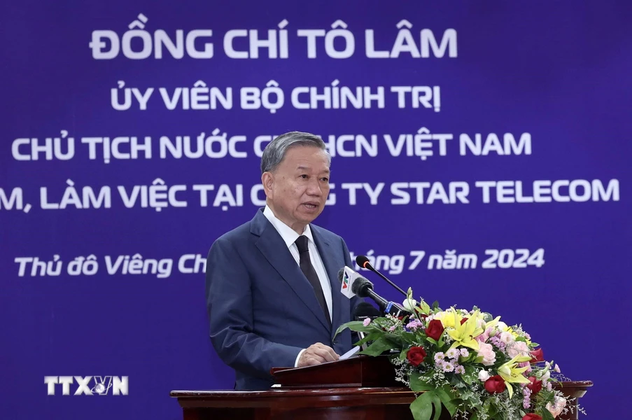 Le président vietnamien To Lam rend visite à Star Telecom