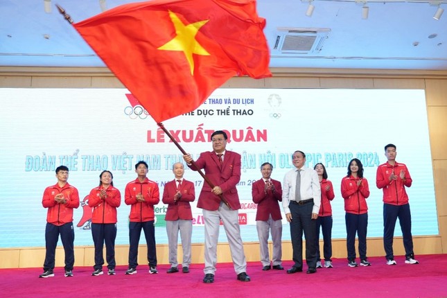 Cérémonie de départ de la délégation vietnamienne participant aux JO de Paris 2024