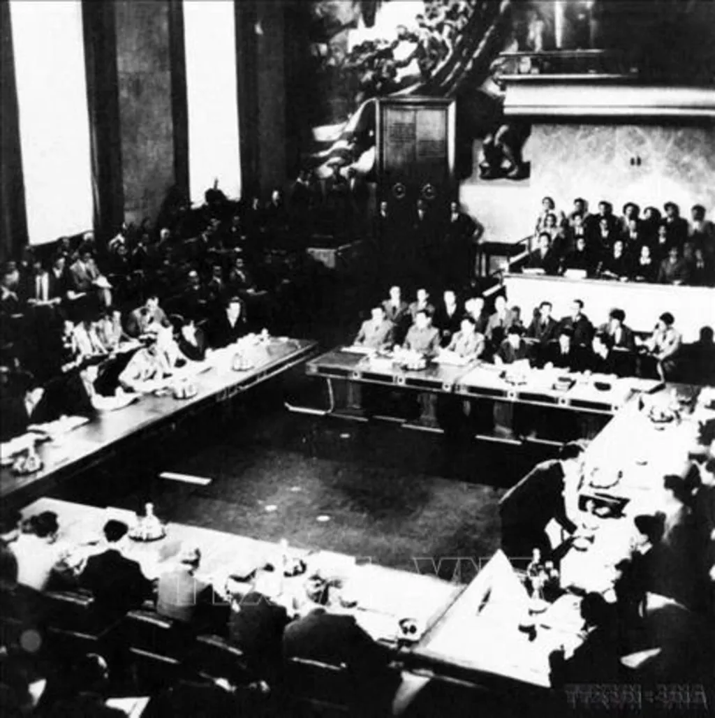 Les Accords de Genève marquent une étape importante dans l histoire mondiale et du Vietnam