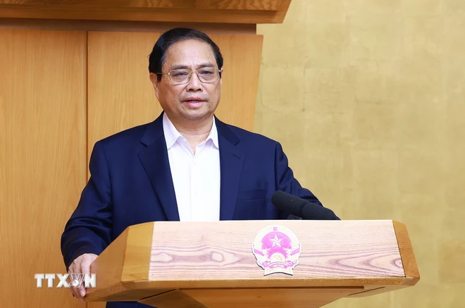 Le Premier ministre préside la réunion du gouvernement sur l élaboration des lois en juillet