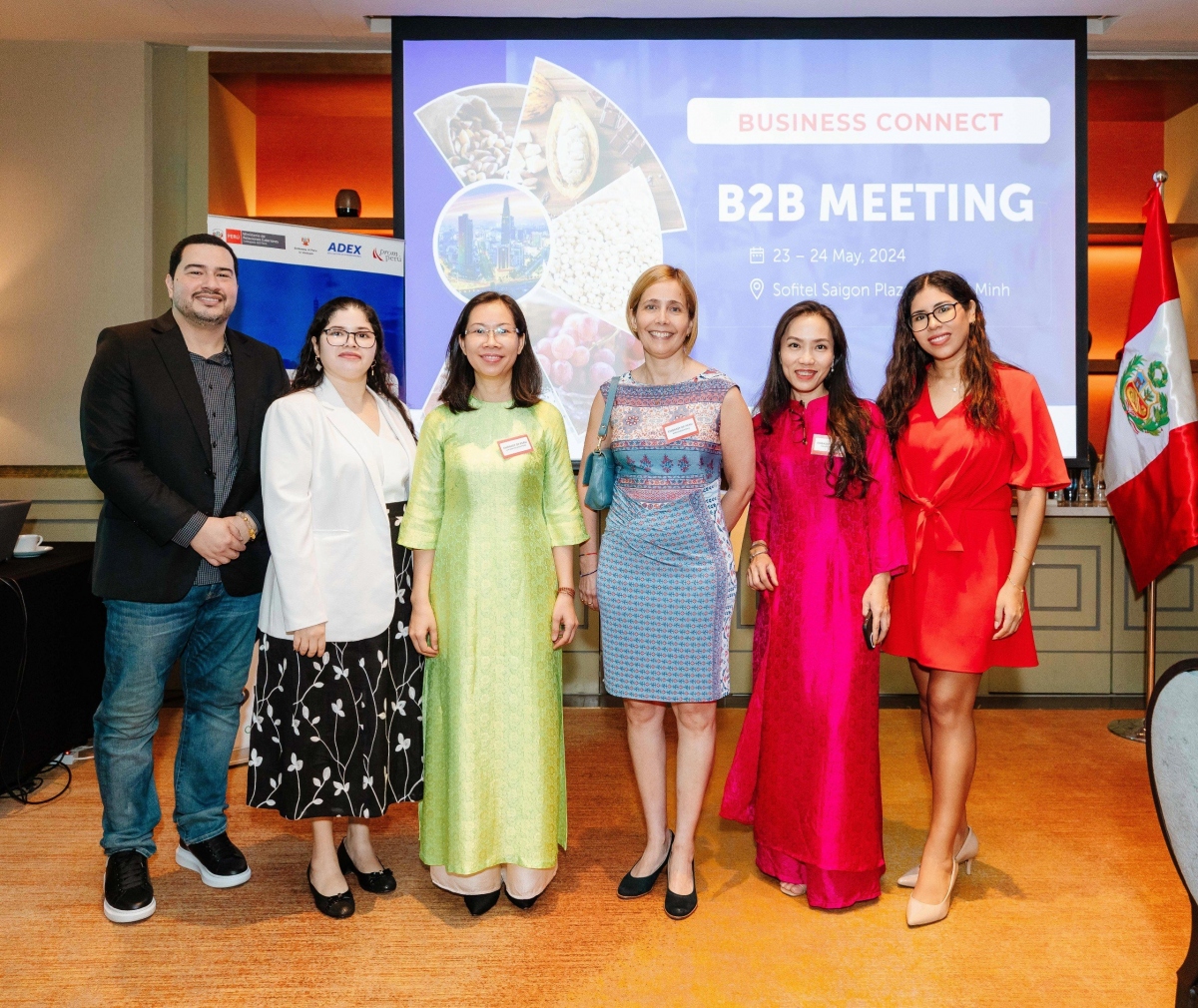 Mme l ambassadeur du Pérou au Vietnam souhaite élargir les marchés de produits agricoles des deux pays