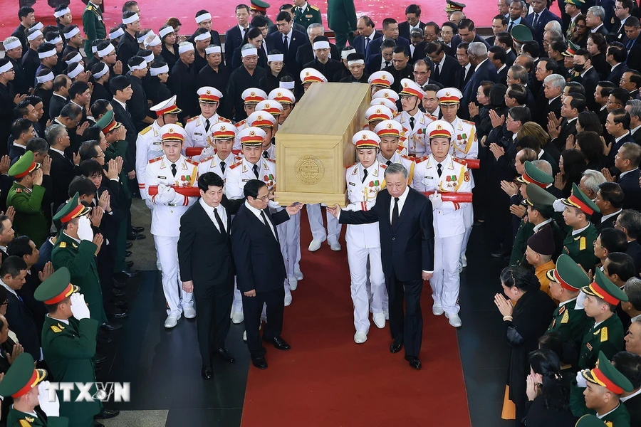 Cérémonie commémorative du secrétaire général Nguyen Phu Trong