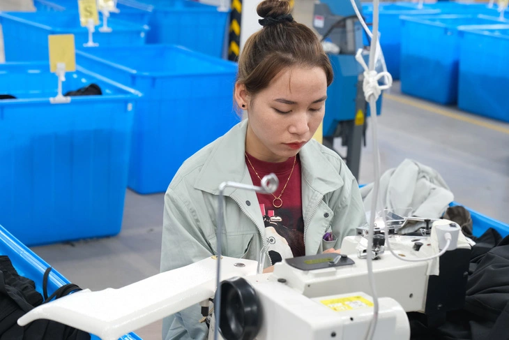 Le revenu moyen des travailleurs augmente de 7,4