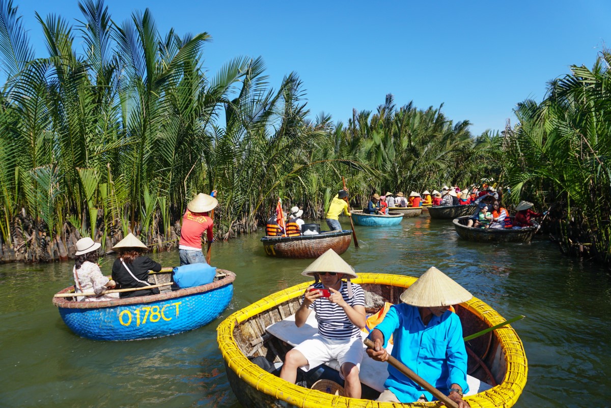 Promenade en bateau-panier à Hoi An, l une des expériences nautiques les plus excitantes au monde