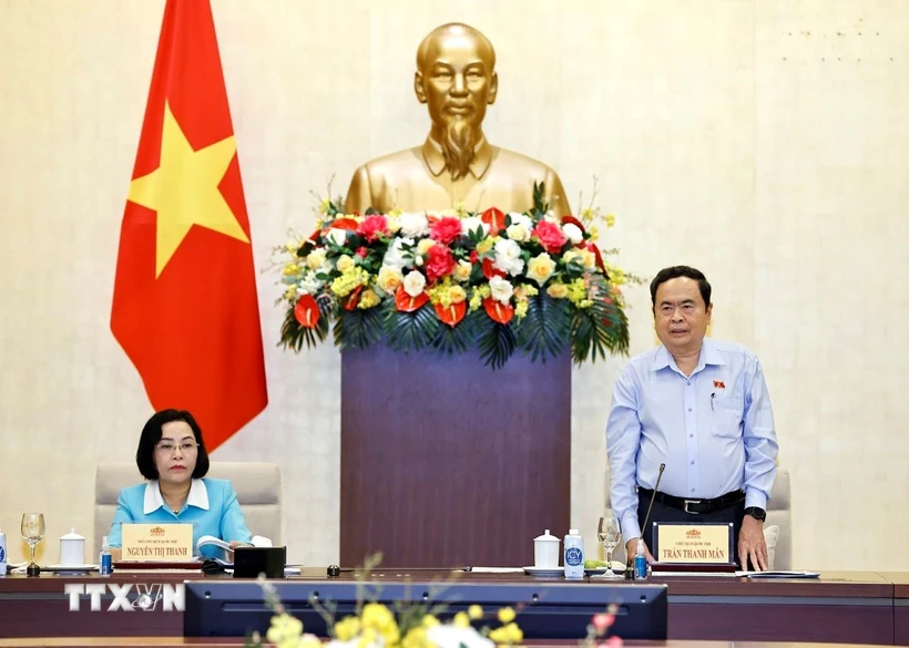 Le président de l AN travaille avec des commissions de l AN