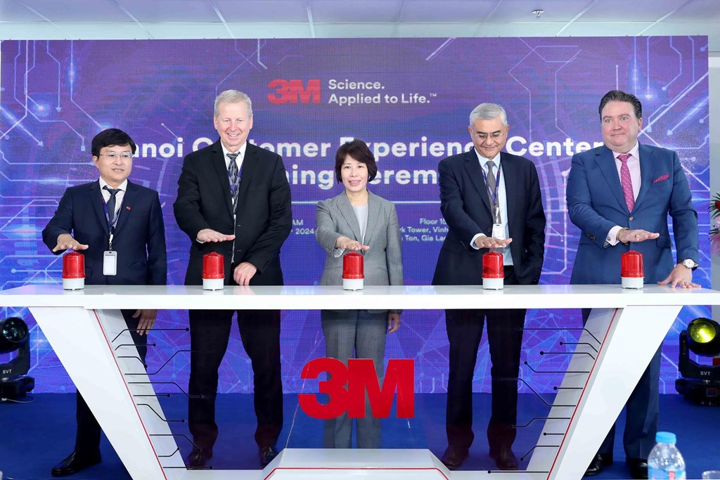 La société américaine 3M ouvre un centre de science, technologie et technique à Hanoï