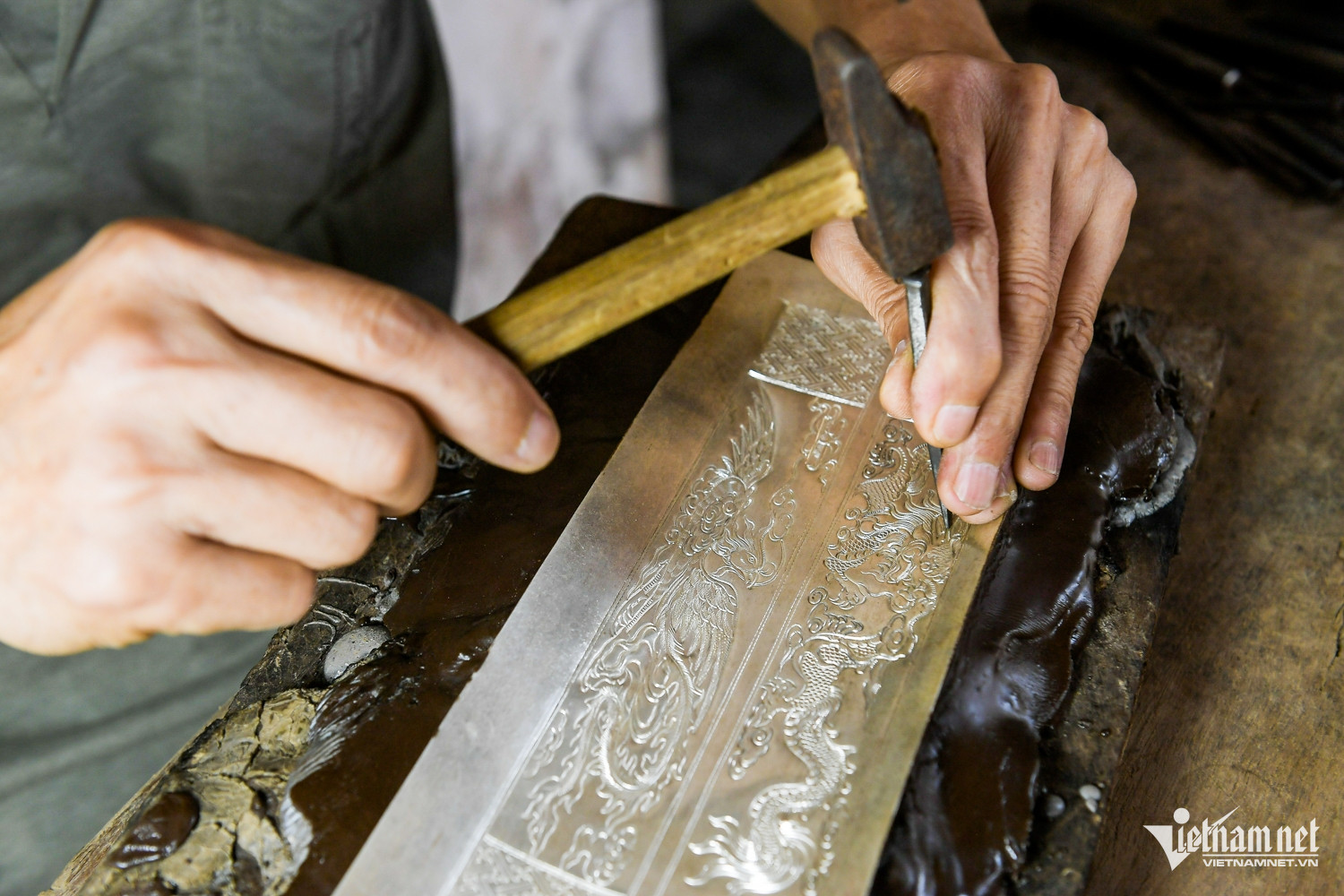 À l intérieur du village artisanal d argent de Dong Xam vieux de 600 ans